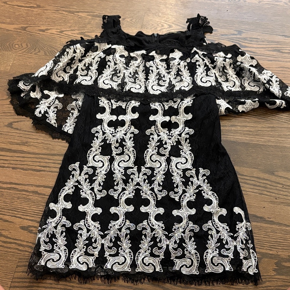 Kobi Halperin Black Lace Dress looks brand new